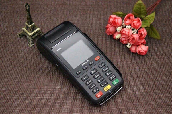 銀行怎么辦理pos機(jī)與第三方支付辦pos機(jī)的不同